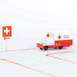 Ambulance Van voiture<Candylab TOYS Hot