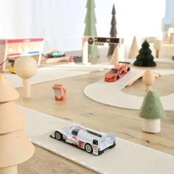 Circuit de course , coffret de routes 18 pcs<NOREV Store