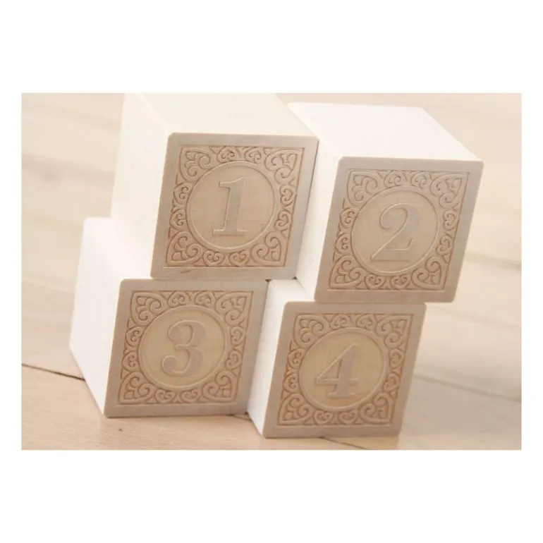 Cubes 'chiffres' en bois naturel<Uncle Goose Shop