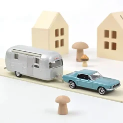Ford Mustang 1968 Bleue avec caravane Airstream 1-43<NOREV Cheap