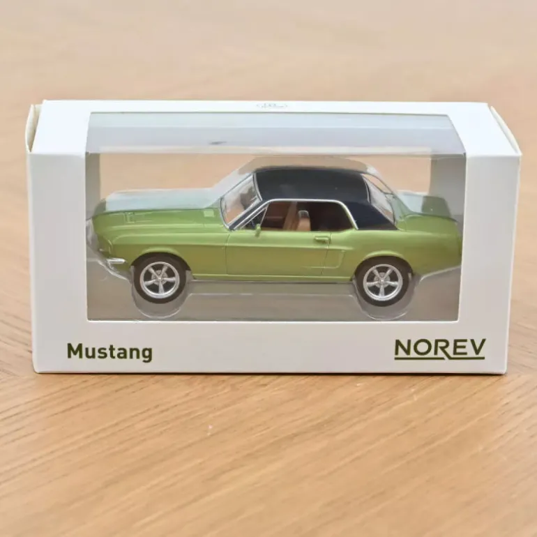 Ford Mustang Coupé 1968 Vert métallisé 1/43<NOREV Discount