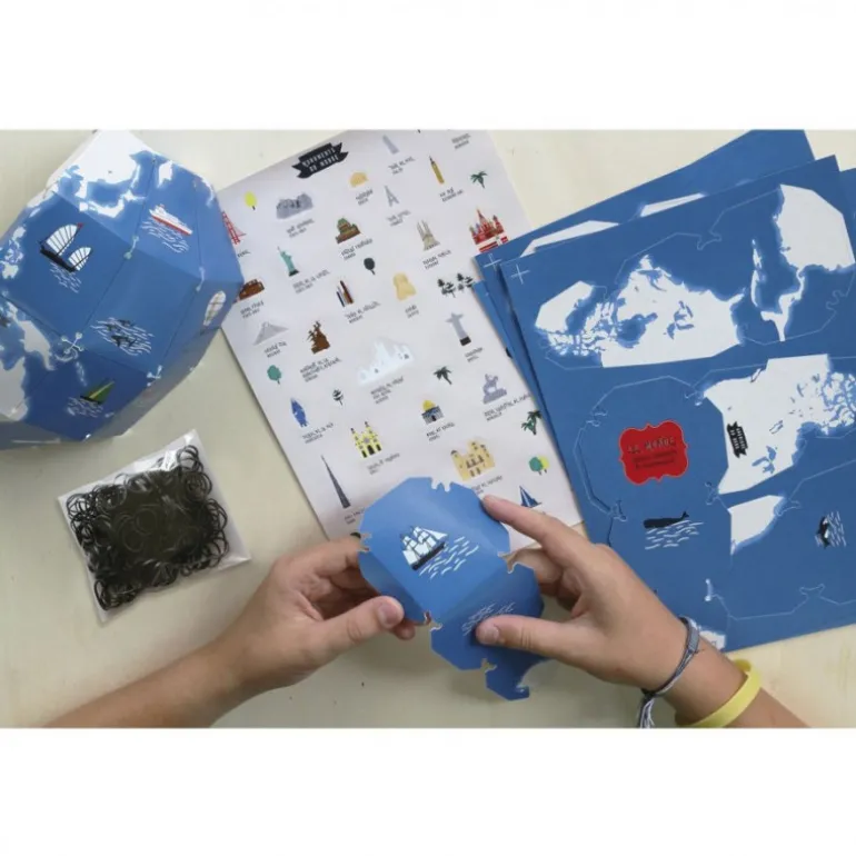 Globe terrestre à assembler Pirouette Cacahouète<PIROUETTE CACAHOUETE Flash Sale
