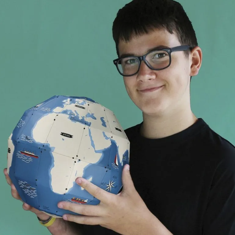 Globe terrestre à assembler Pirouette Cacahouète<PIROUETTE CACAHOUETE Flash Sale