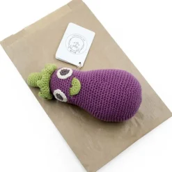 Hochet aubergine en crochet "The veggy toys", coton bio<MyuM Clearance