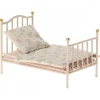 Lit vintage en métal couleur rose pour souris<Maileg Online