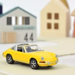Porsche 911 Targa jaune 1969 1-43ème<NOREV New