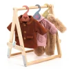 Portant vêtements & 3 cintres, accessoire pour poupée POMEA de 7861<Djeco Flash Sale