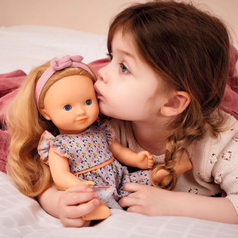 Poupée "Lovely Marie" POMEA de 7761<Djeco Shop