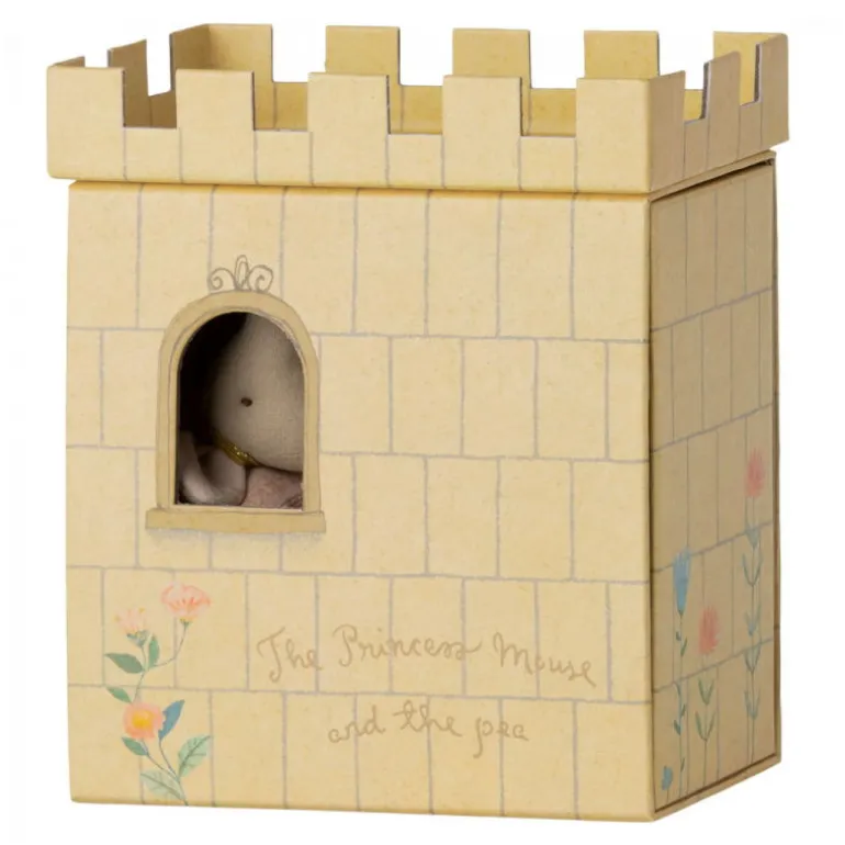 Princesse souris au petit pois dans son château<Maileg Store
