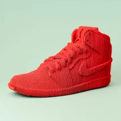 Puzzle sculpture 3D en carton - Sneaker -<Cartonic Clearance