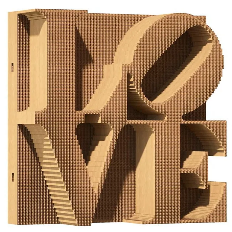 Puzzle sculpture 3D en carton - Love -<Cartonic Cheap