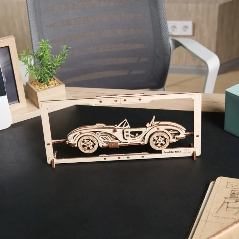 Roadster MK3– UGEARS Puzzle 2,5D en bois<UGEARS models Sale