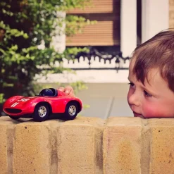 Voiture de course bleu métal: Quel design !<Playforever Sale