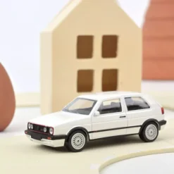 Volkswagen Golf GTI G60 blanche 1990 1-43ème<NOREV Clearance